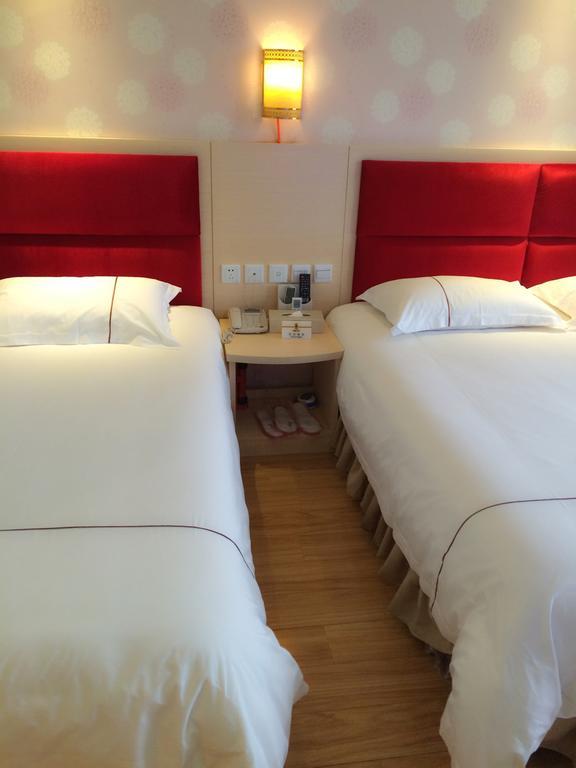 Super 8 Hotel Chengdu Airport Branch Quarto foto
